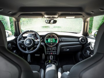 Mini JCW Manhart, czyli GP3 F350